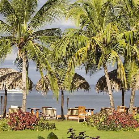 Café de Playa Beach Front Hotel