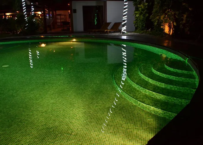 Café De Playa Front Hotel