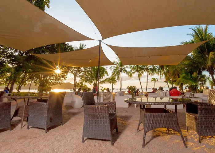 Hotel Café De Playa Front Coco