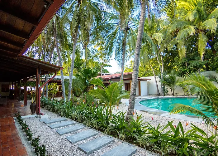 Hotel Café De Playa Front Coco