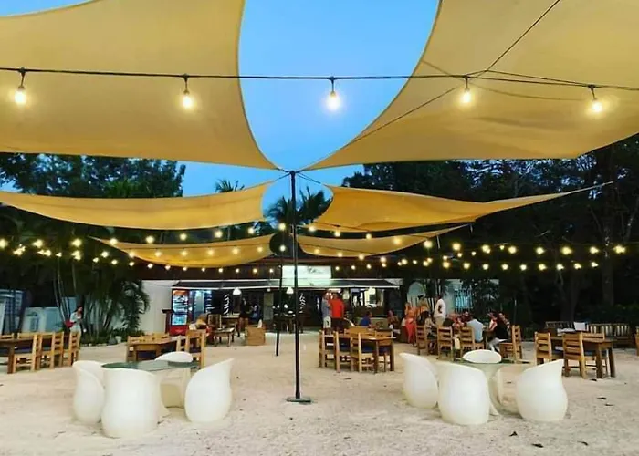 Café De Playa Front 4*