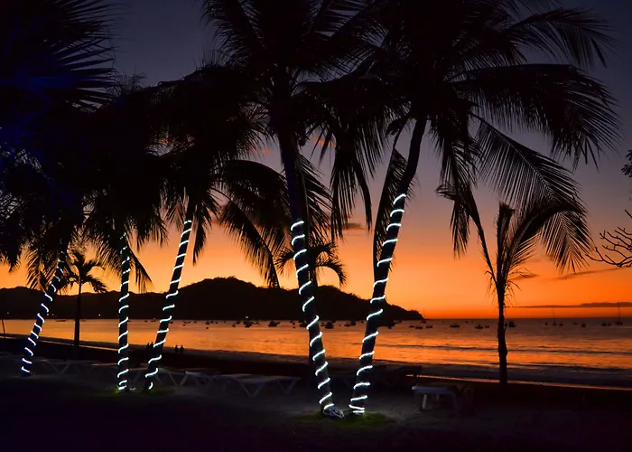 Hotel Café De Playa Front 4*