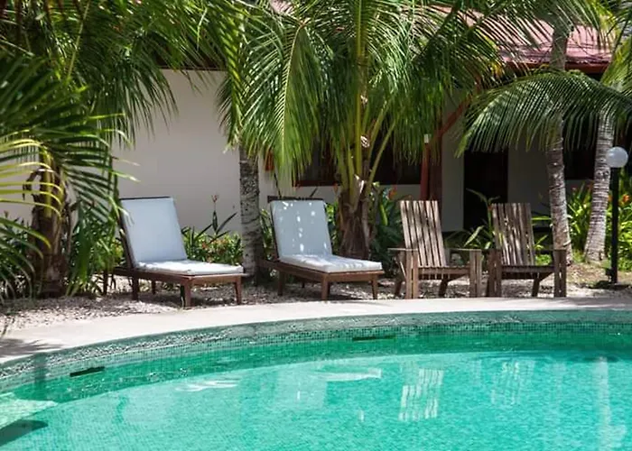 Café De Playa Front Hotel